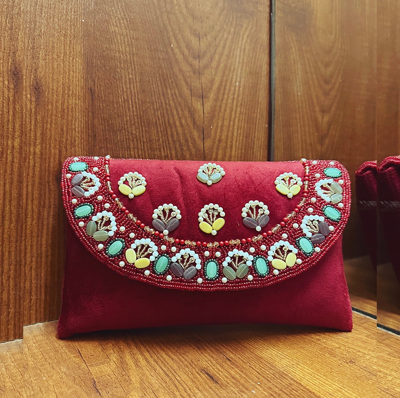 BeadLove envelope handbag