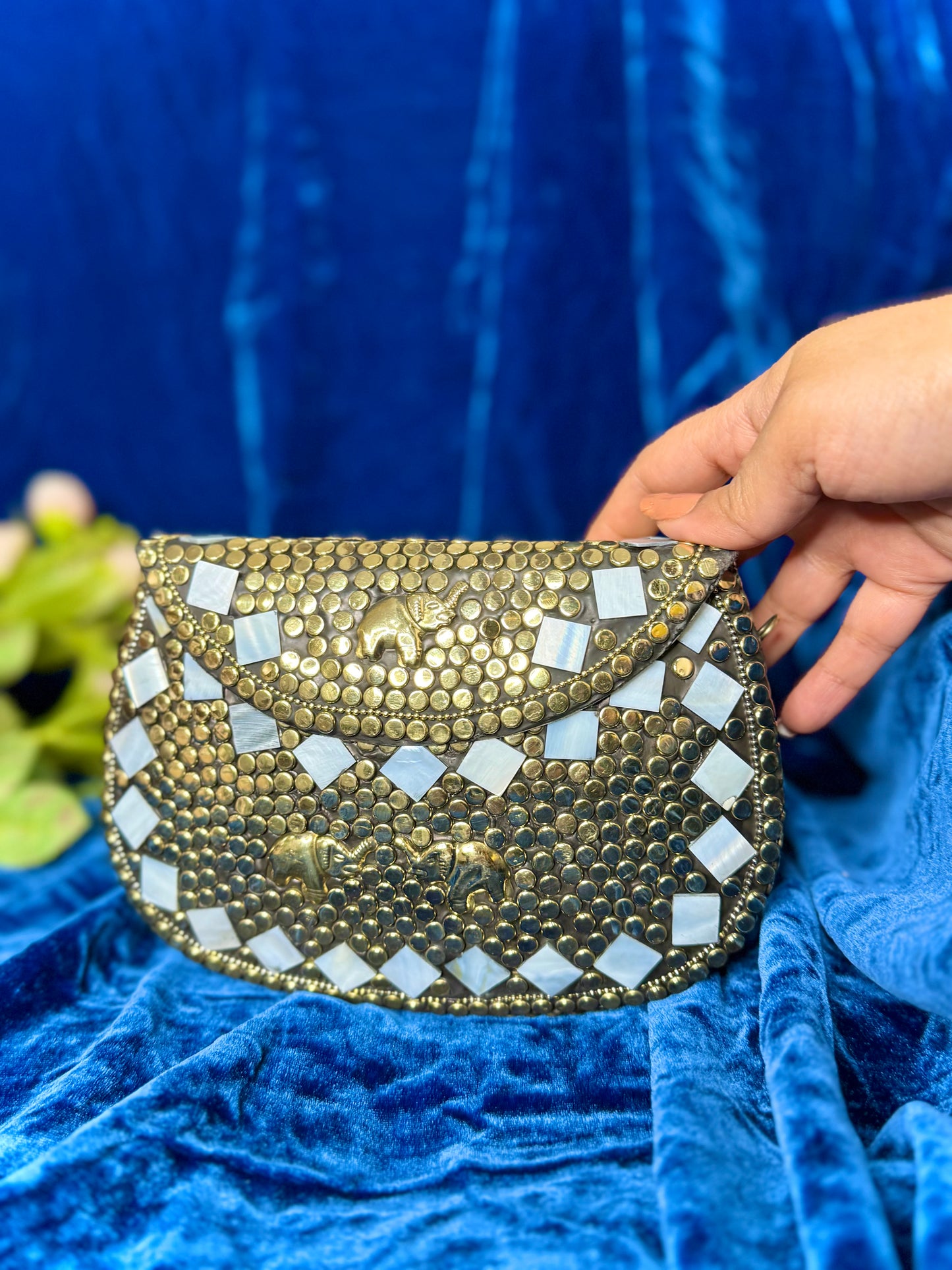 Elle Metal Clutch