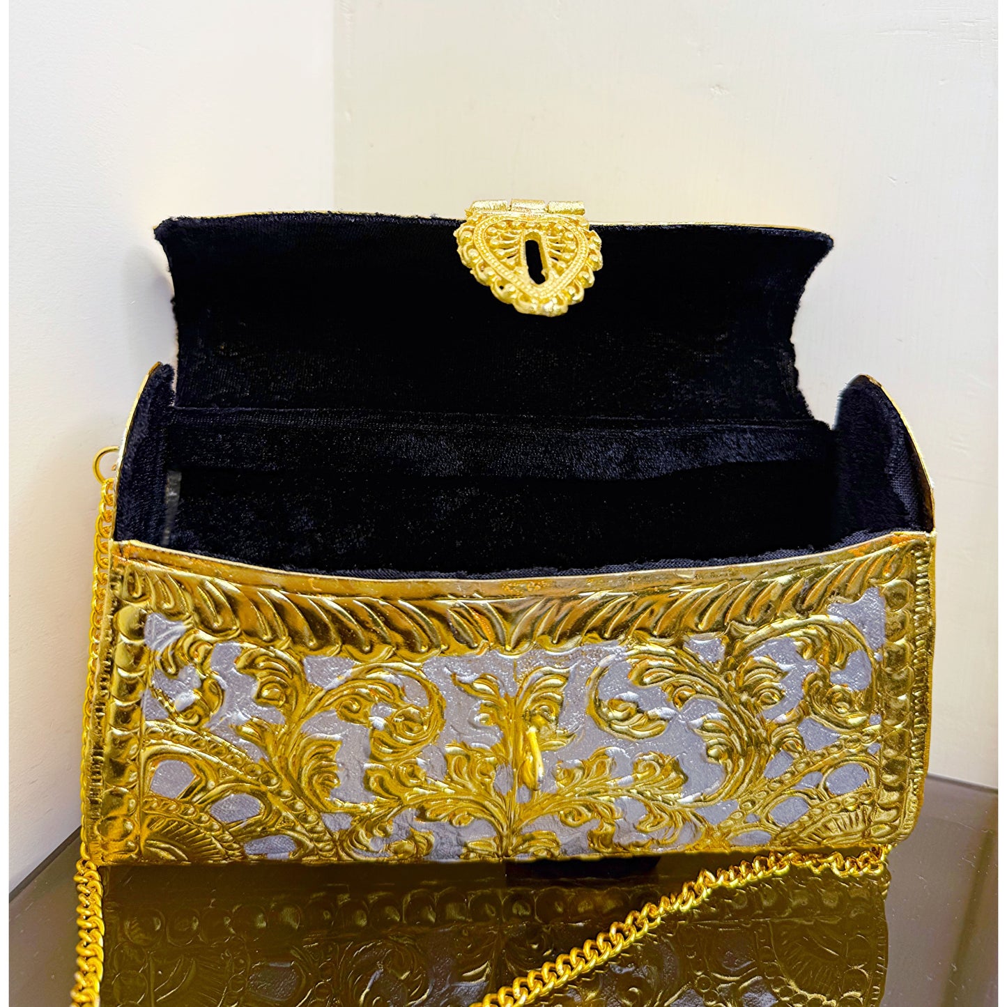 Royal Metal Bag