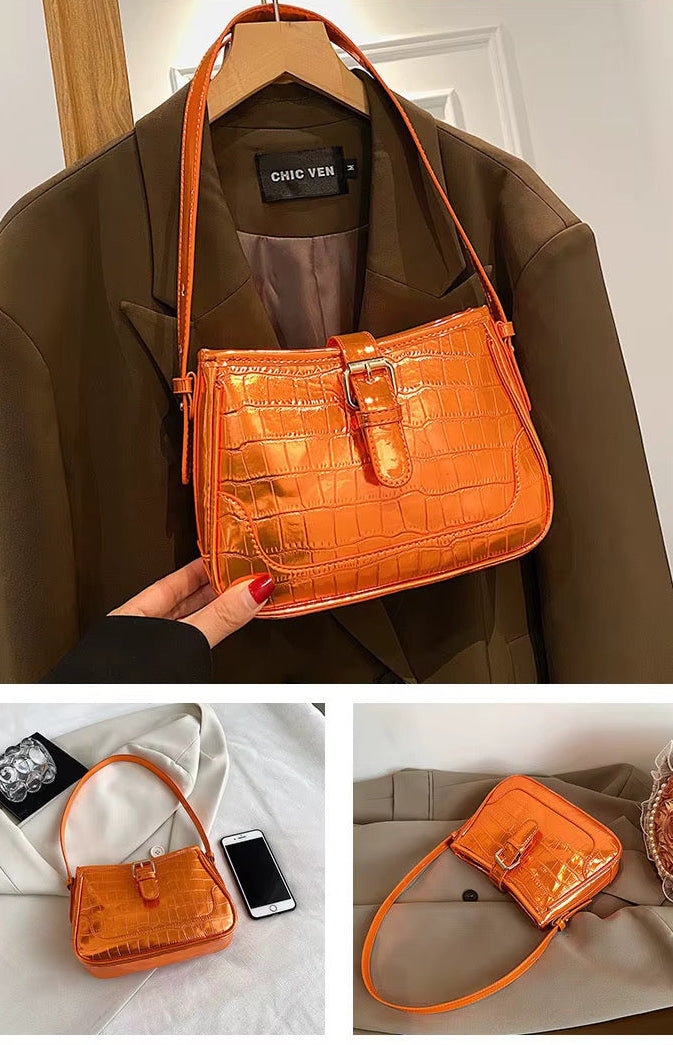 Crocluv Orange bag