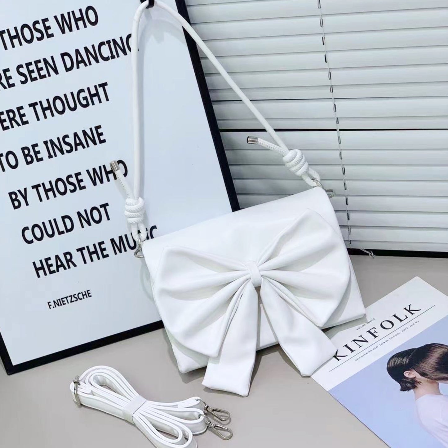 Bowlove White Bag