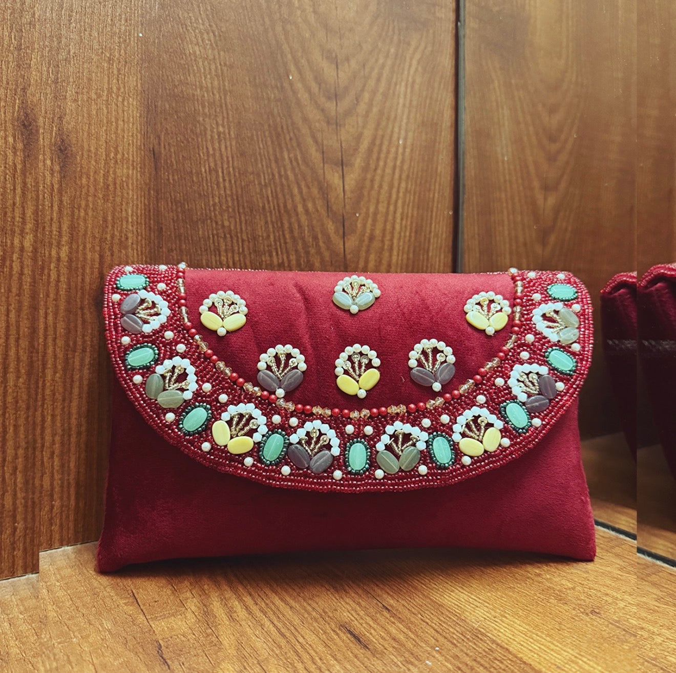 BeadLove envelope handbag