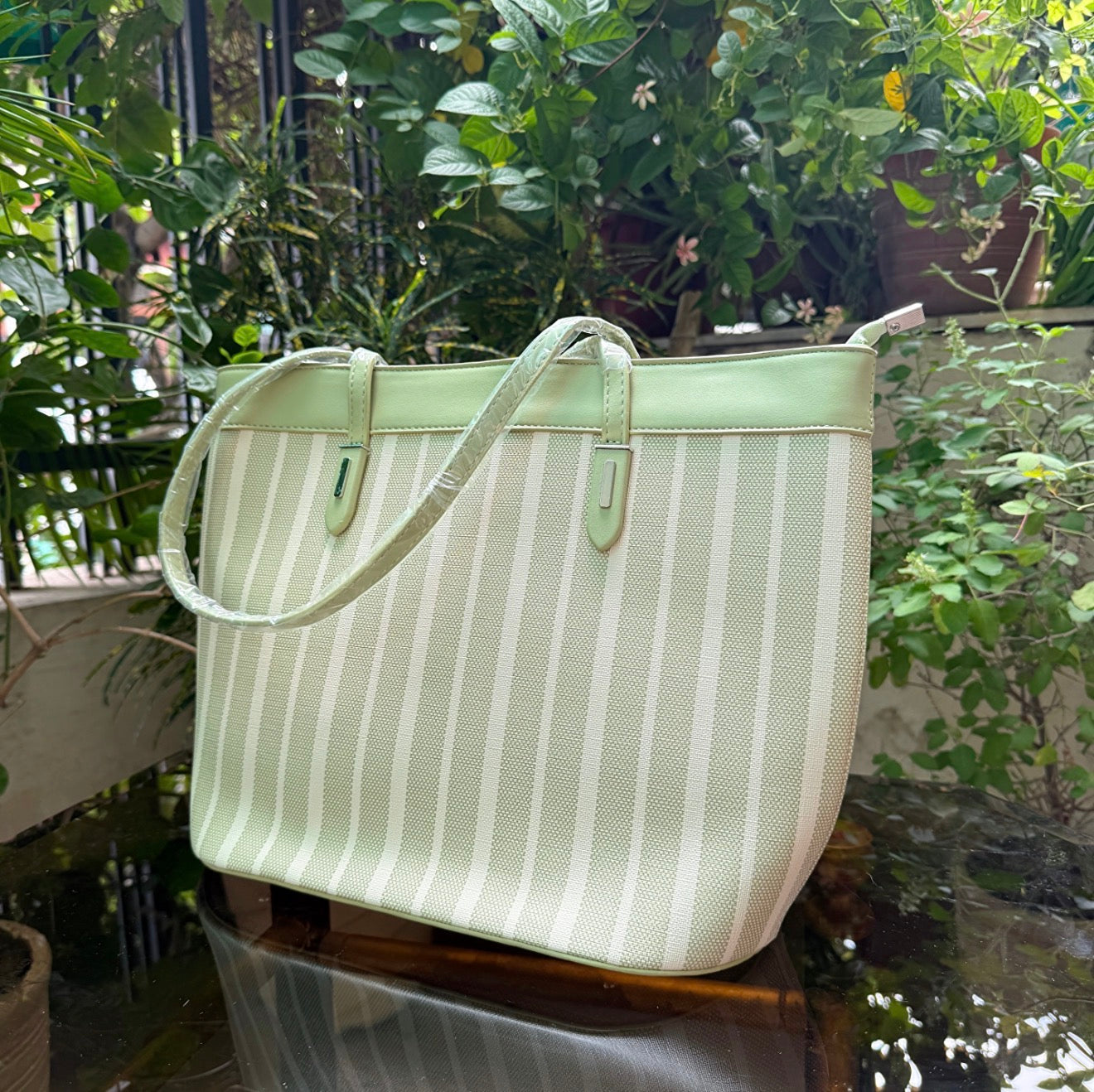 Beachshine Tote bag