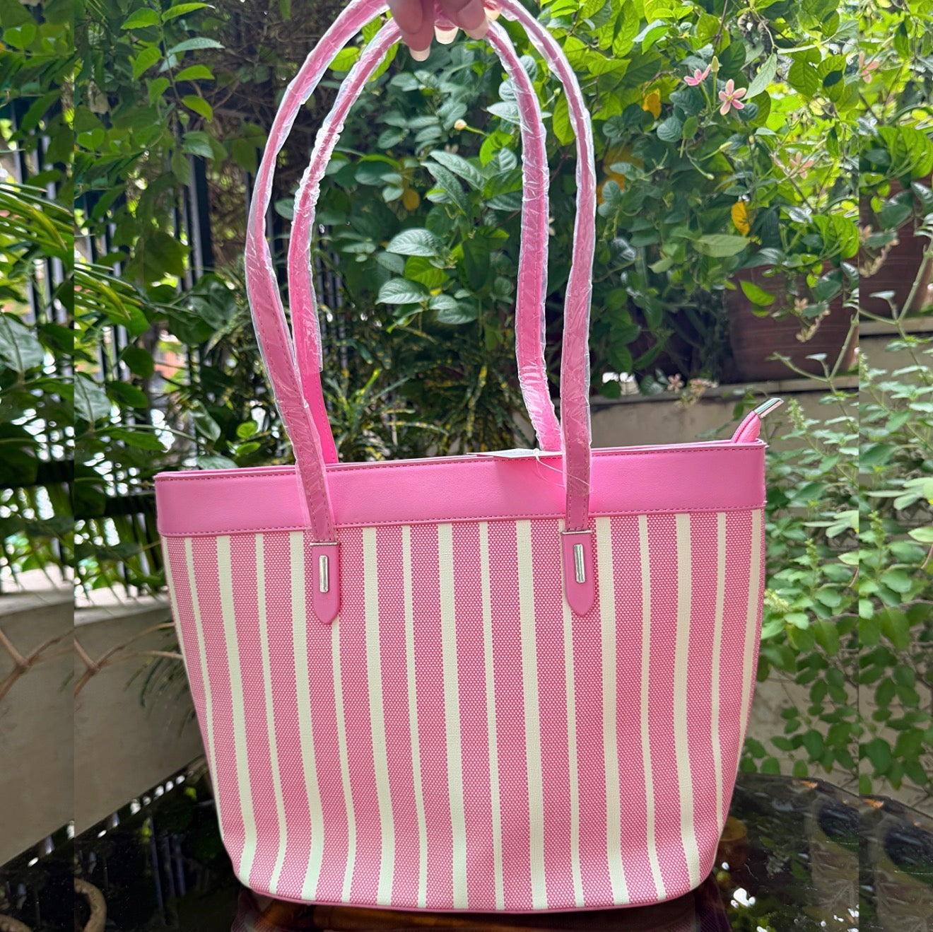 Beachshine Tote bag
