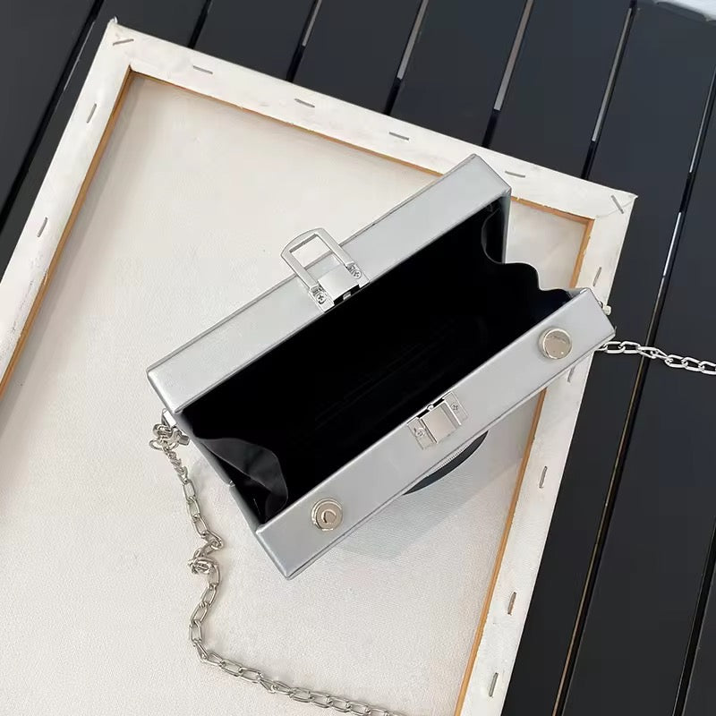 Influencer Cam Sling