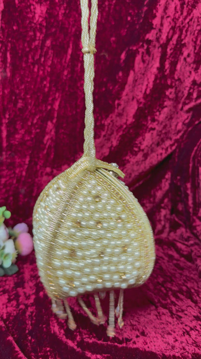 LOTUS Potli